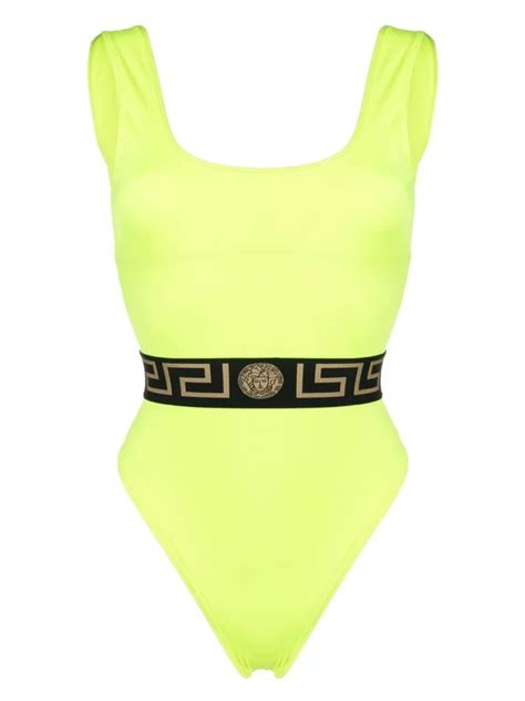 costum de baie versace|costume de baie h&m.